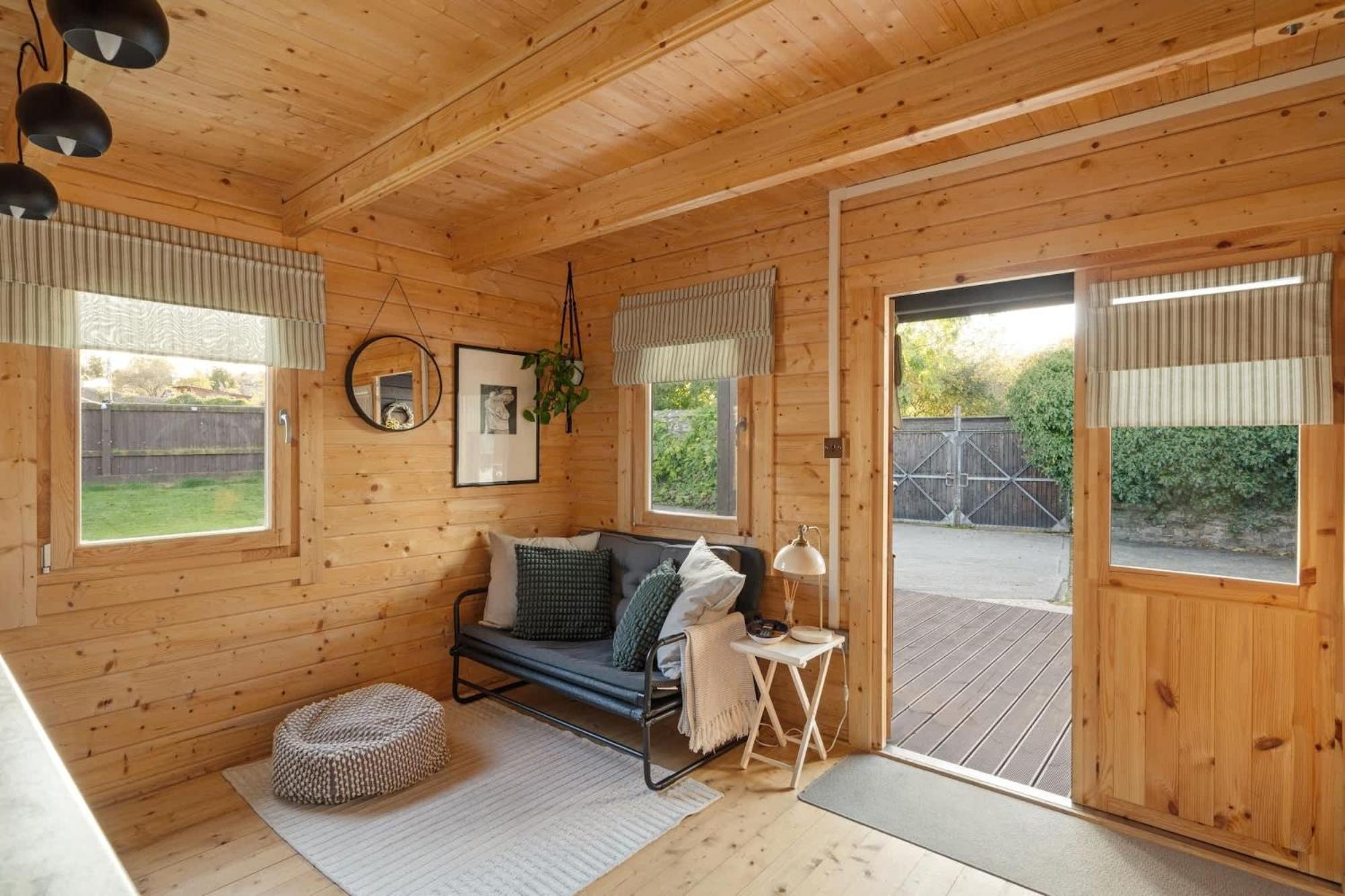 Holiday home Scandi-style In Bideford, Private Parking